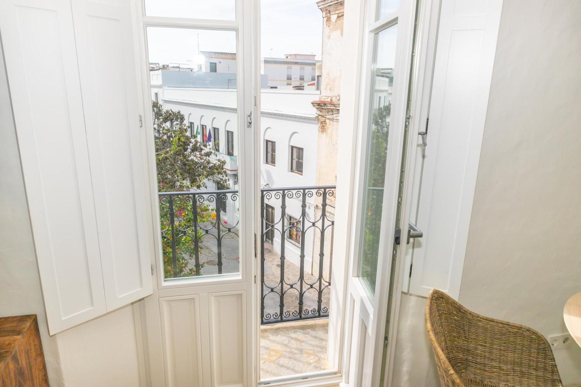 Casa Acua De Aljaranda - De Diseno Casco Hist Apartman Tarifa Kültér fotó